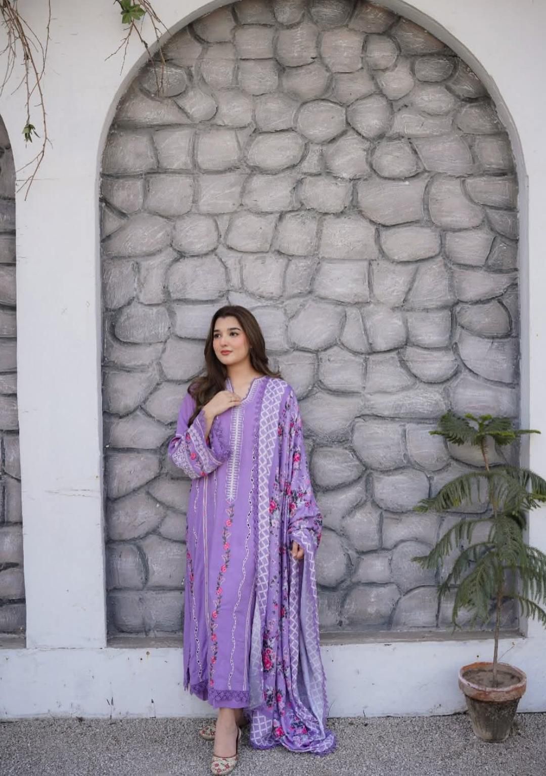 Aneela’s MOST DEMANDING EDITION 03PCS UNSTITCHED SUIT